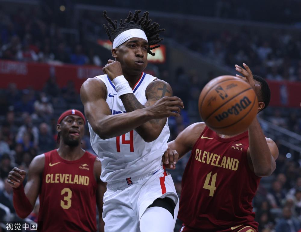 李新是球队 李新是球队