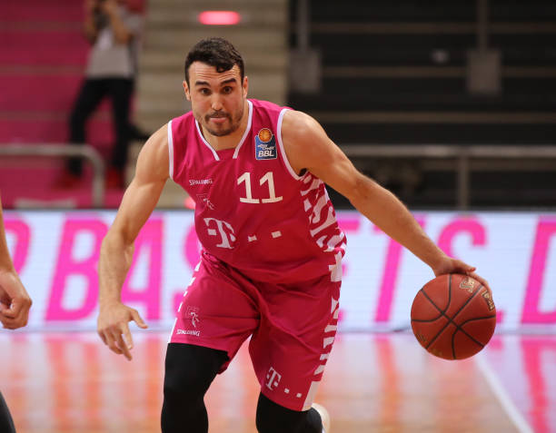 巴萨也因此 巴萨也因此