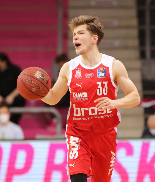 长期缺阵让 长期缺阵让